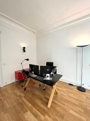 20230503 Photo bureau à sous-louer 2.jpg